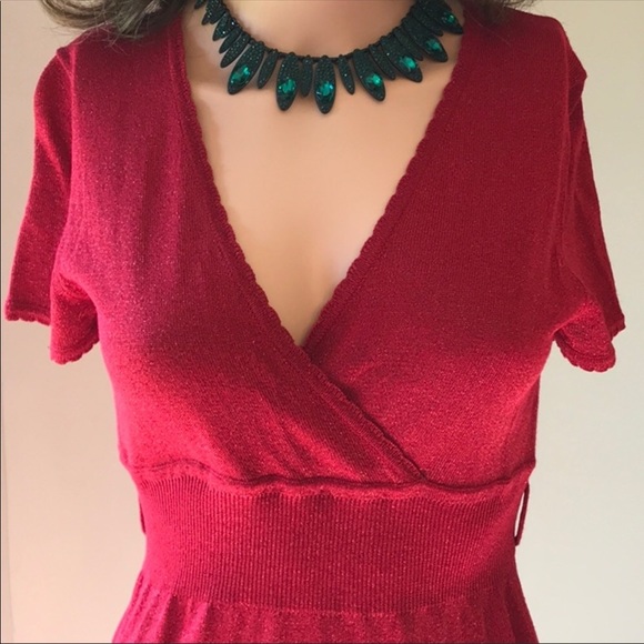 Valentine red shimmer dress - Picture 6 of 7